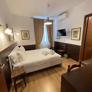 Gold House Rome