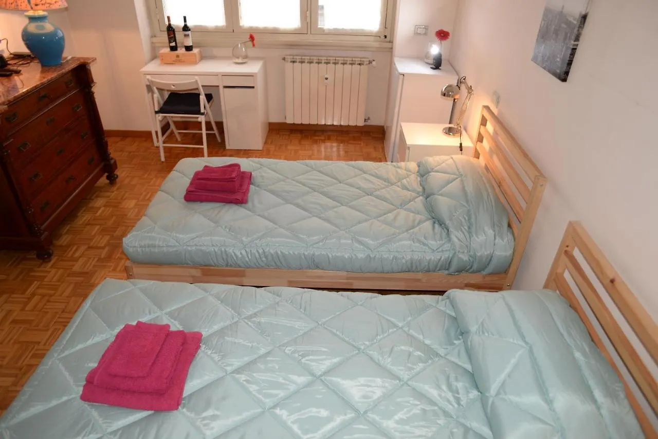 Room In Guest Room - Welcome To Our Establishment We Will Be Happy To Welcome You Rome