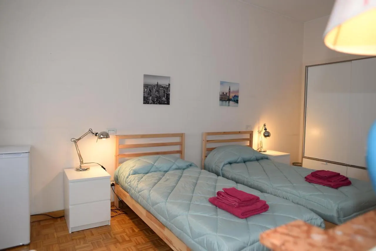 Room In Guest Room - Welcome To Our Establishment We Will Be Happy To Welcome You Řím